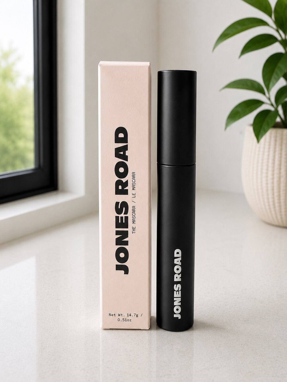 $28 Jones Road The Mascara Pitch Black Full Size 0.51 oz New in Box